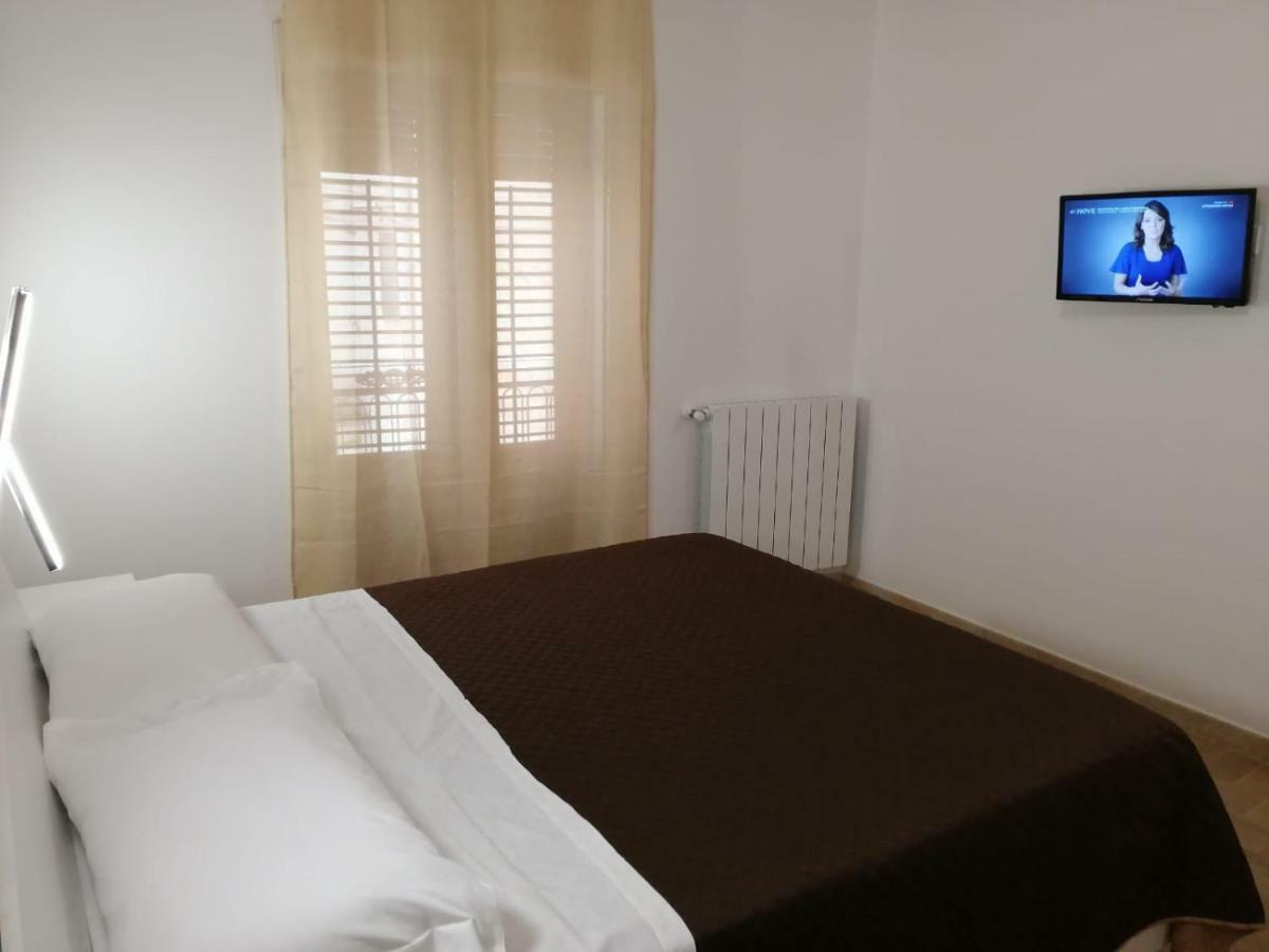 Opera Boutique Rooms Monreale Bagian luar foto