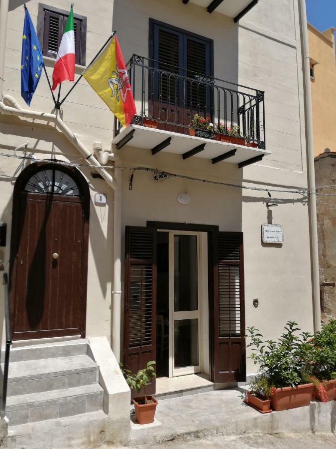 Opera Boutique Rooms Monreale Bagian luar foto