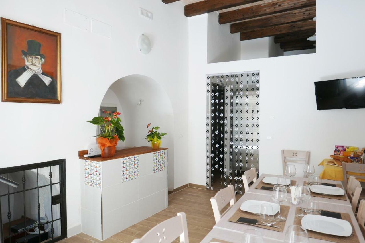 Opera Boutique Rooms Monreale Bagian luar foto