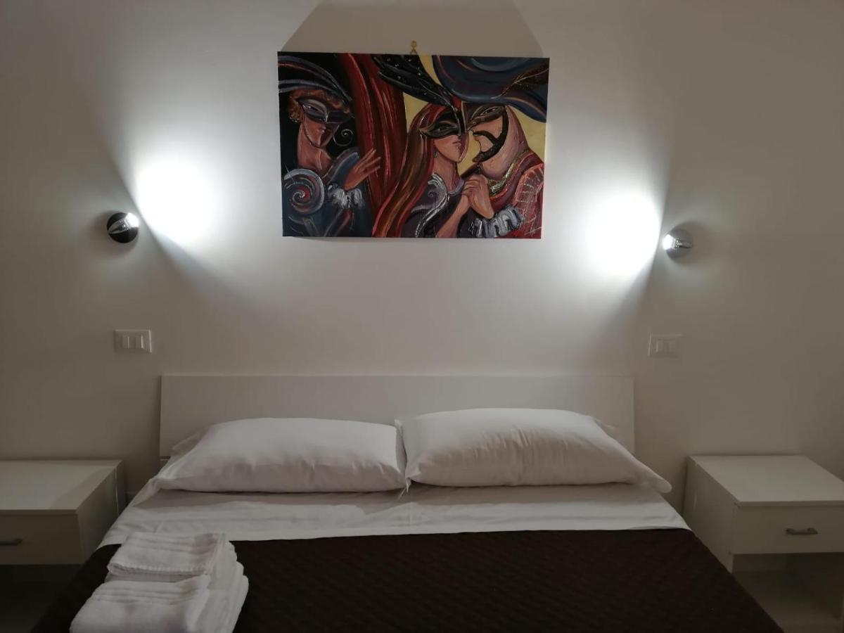 Opera Boutique Rooms Monreale Bagian luar foto
