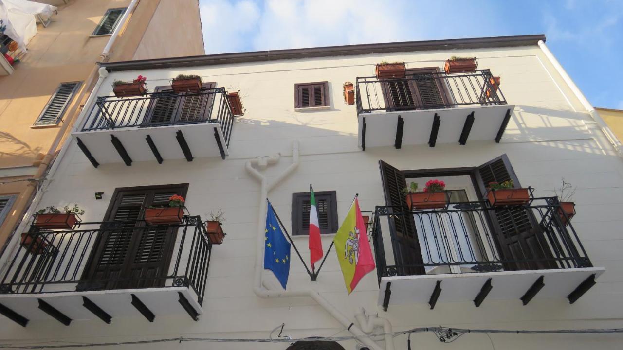 Opera Boutique Rooms Monreale Bagian luar foto